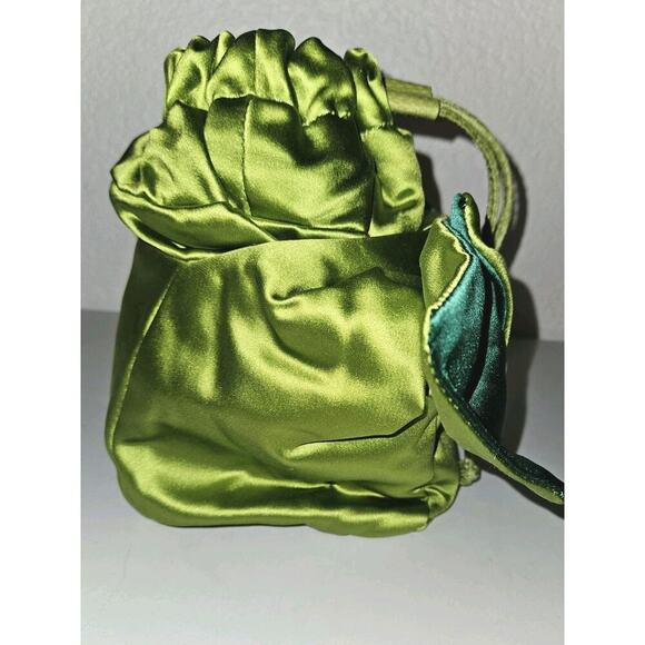 Rare Kate Spade Bombonera Drawstring Pouch Handbag Green Satin With Bow Detail - Picture 7 of 12